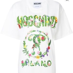 Moschino T-shirt